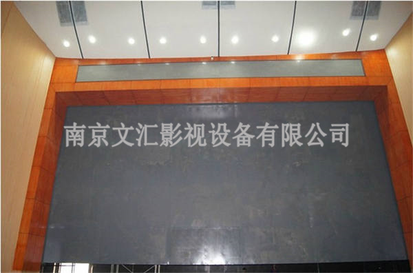 剛性防火幕