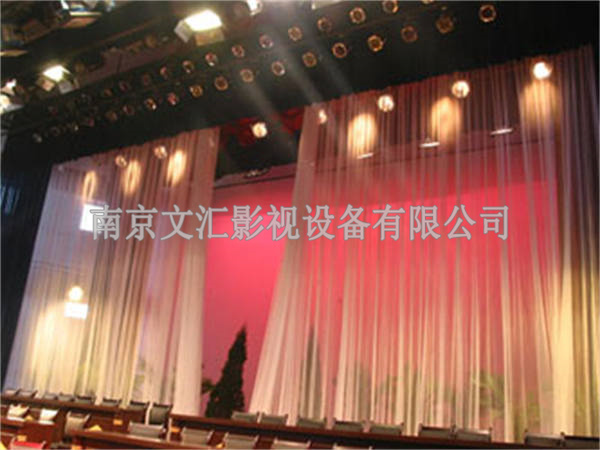 對(duì)開(kāi)紗幕